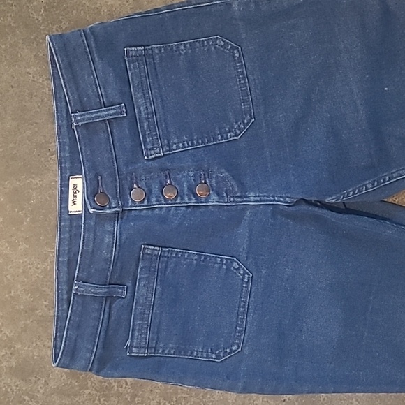 FREE PEOPLE x WRANGLER EXAGGERATED BOOT FLARE JEANS - Picture 5 of 13